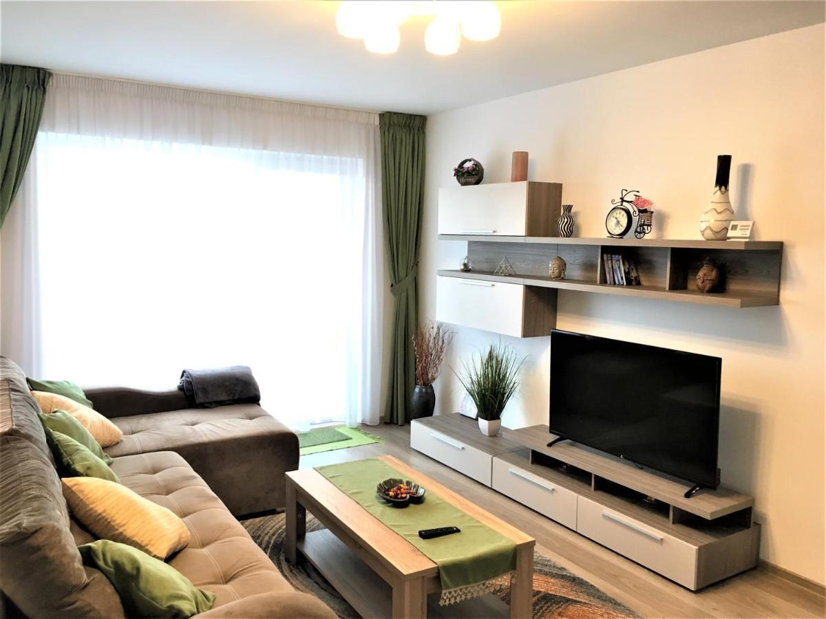 Appartamento Mountain View Escape Braşov Esterno foto