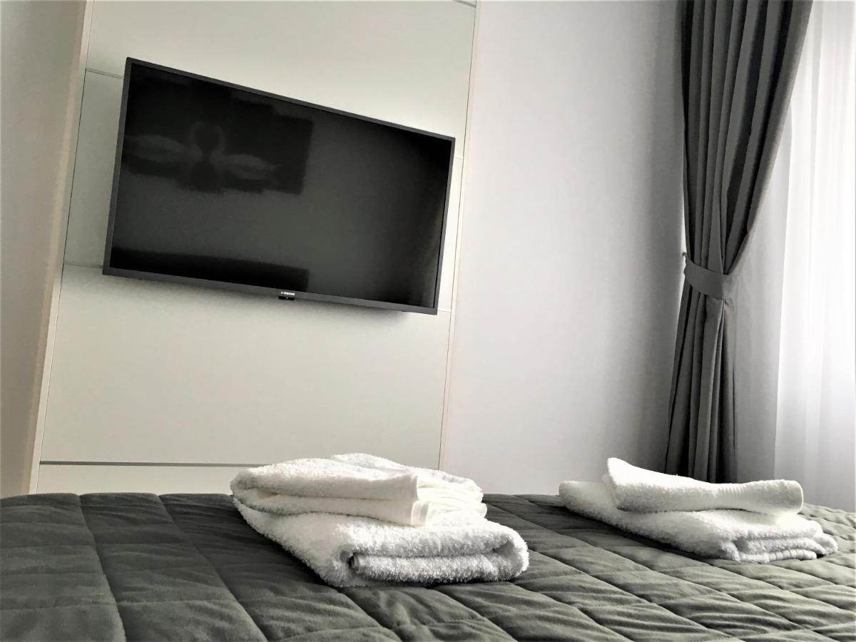 Appartamento Mountain View Escape Braşov Esterno foto